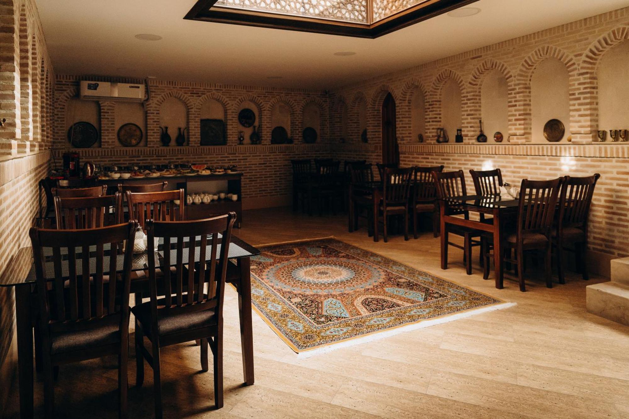 Hotel Shohrud Бухара Екстериор снимка