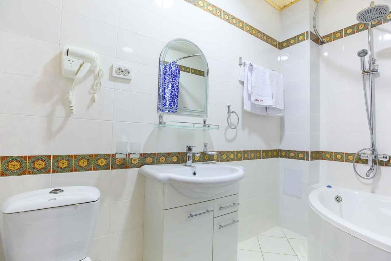 Hotel Shohrud Бухара Екстериор снимка
